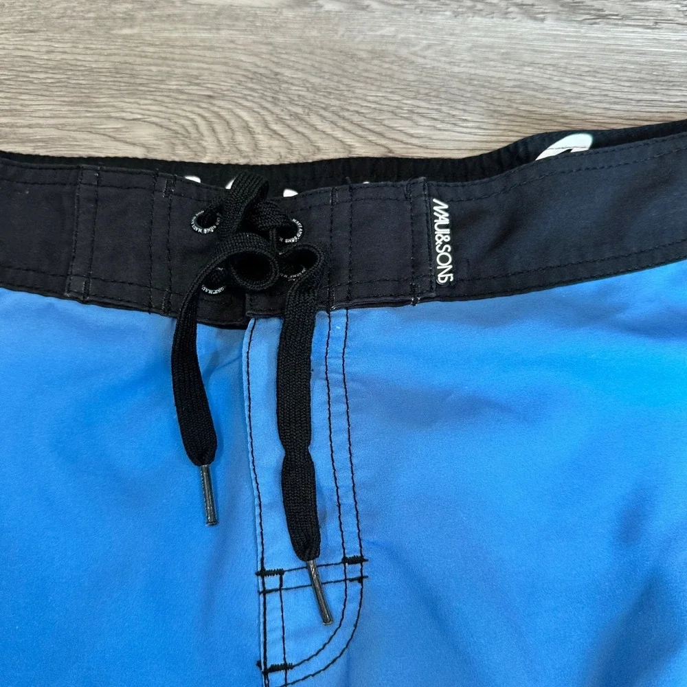 Maui and Sons measurements waist